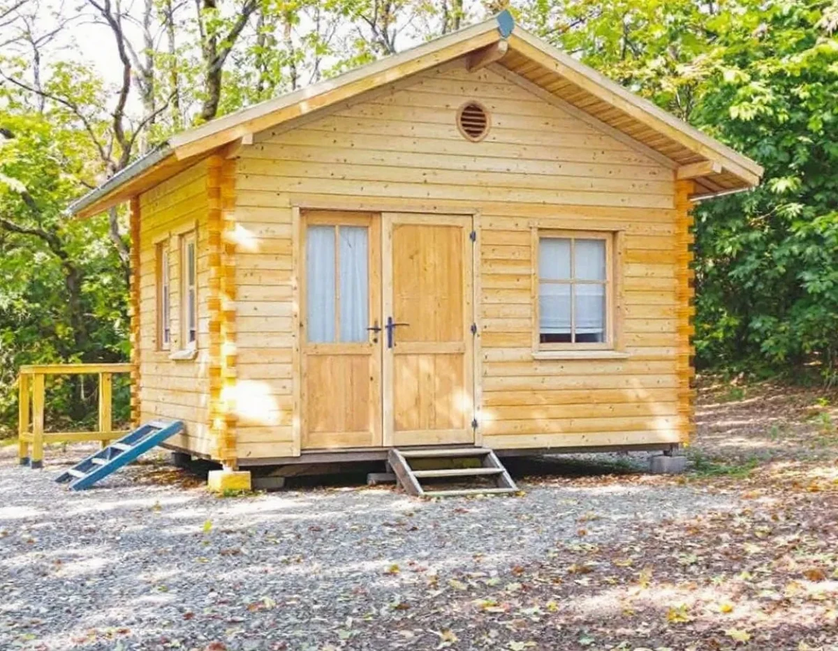 Réglementation Financière des Cabanes en Zone Non-Constructible : Guide Complet pour Propriétaires